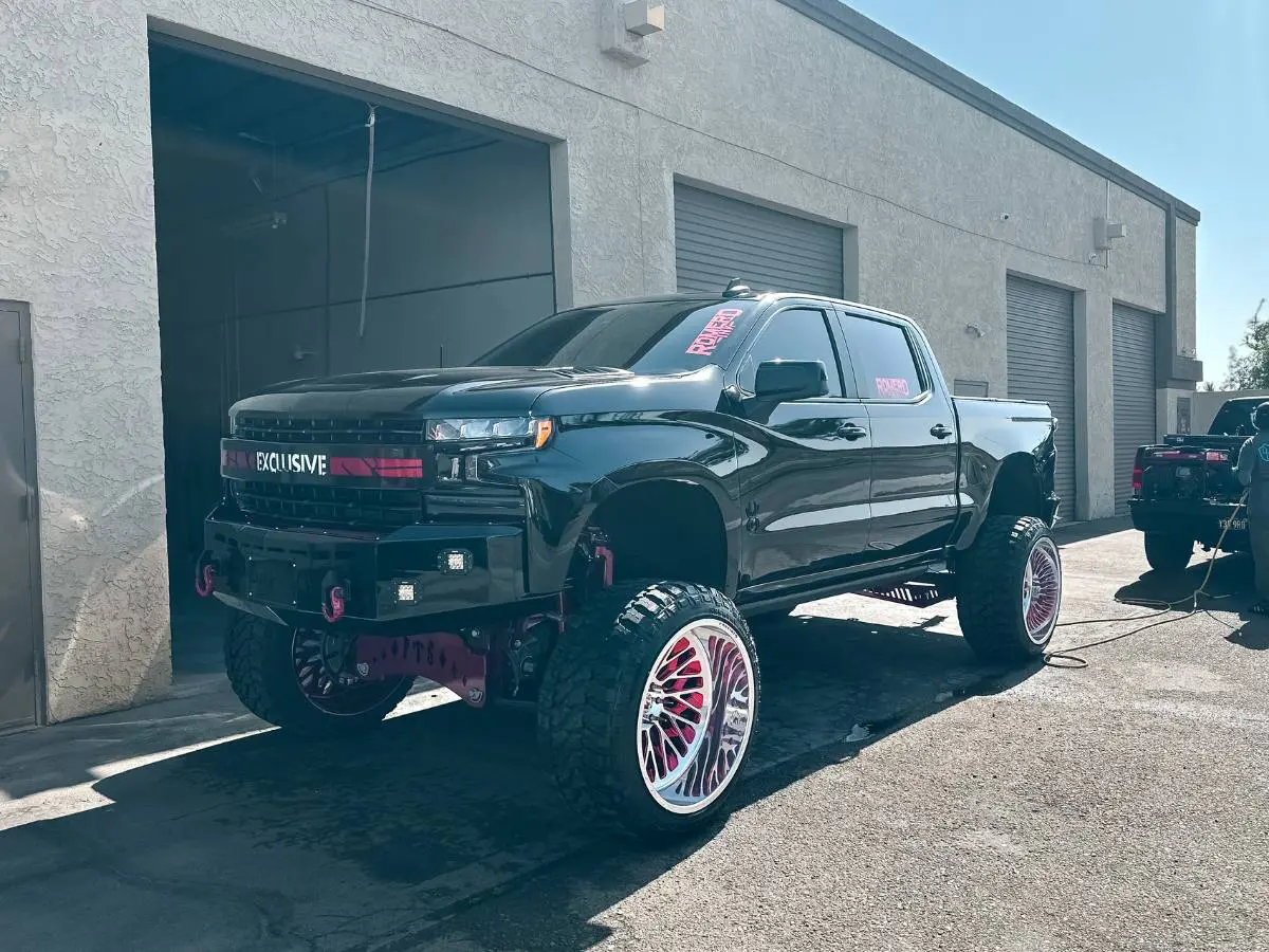 what does a full car detailing package in mesa, az include