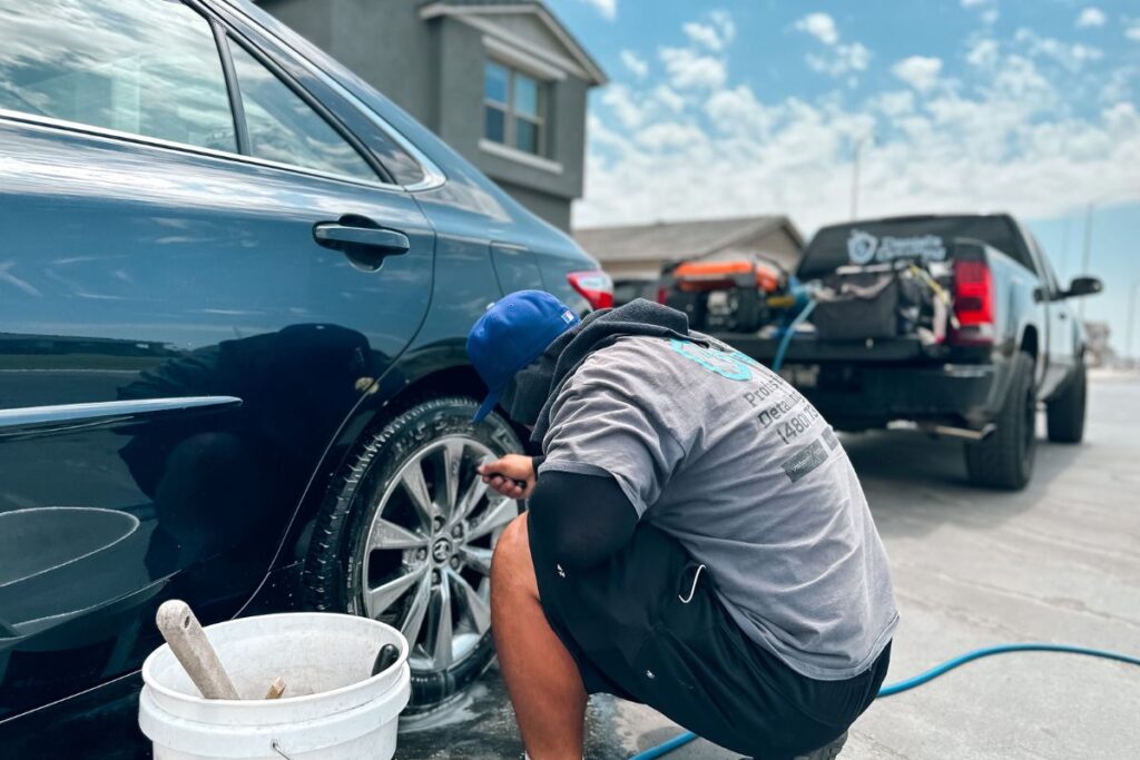 how long does it take to wash a car