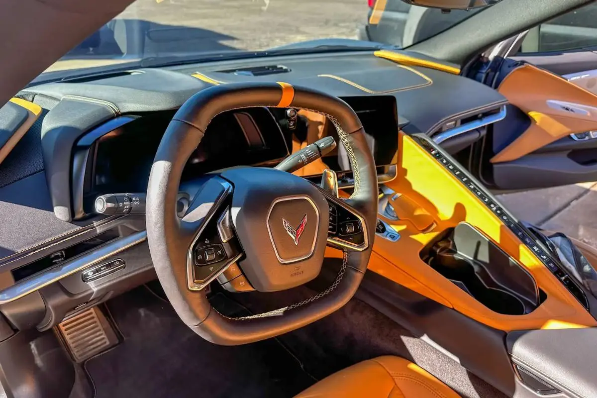 why choose mobile ceramic coating services over traditional options