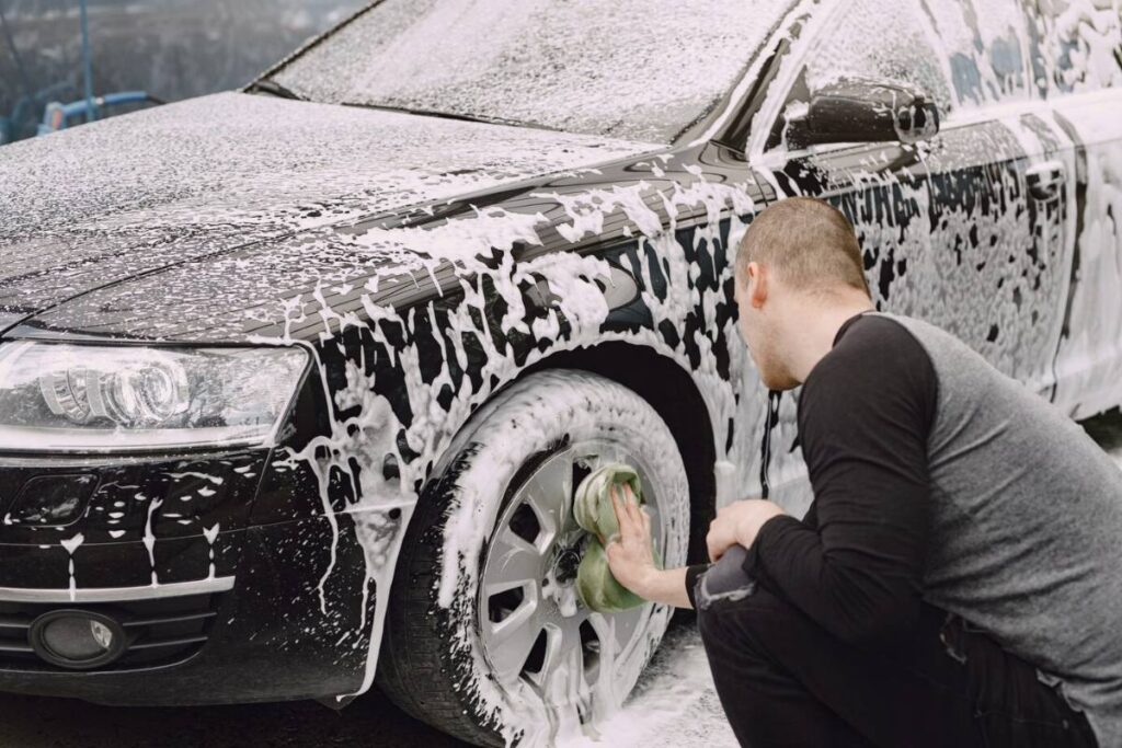 how to maintain a ceramic coated car using a foam cannon for maximum shine (2)