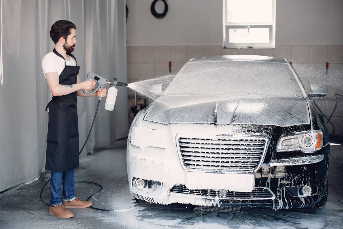 how to maintain a ceramic coated car using a foam cannon for maximum shine