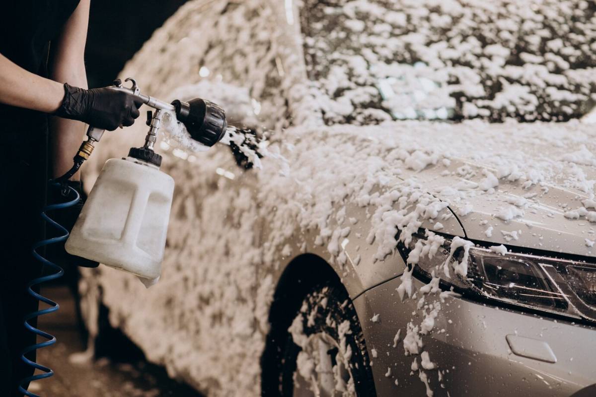 what is a foam cannon why it’s essential for professional mobile detailing in mesa, az