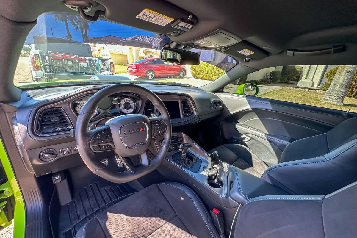 How a Clean Interior Boosts Your Mood and Productivity