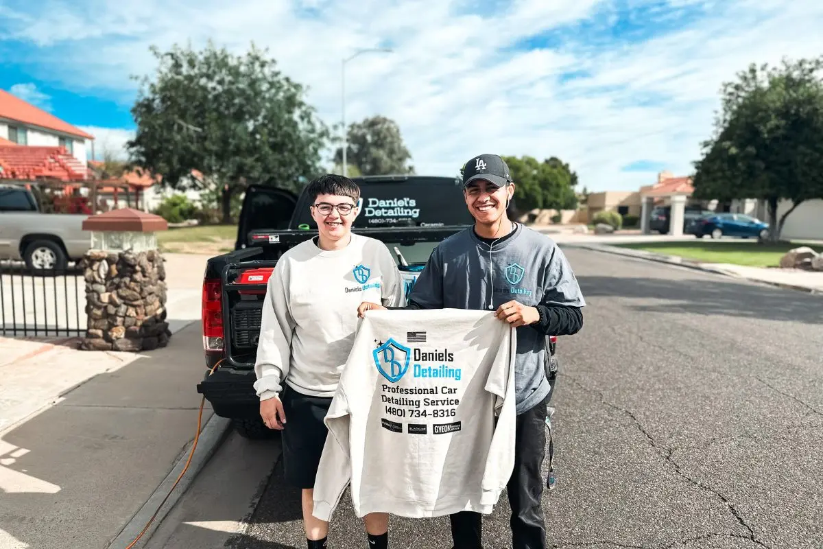 Should I tip for mobile detailing? Your guide from Daniel’s Detailing in Mesa, AZ